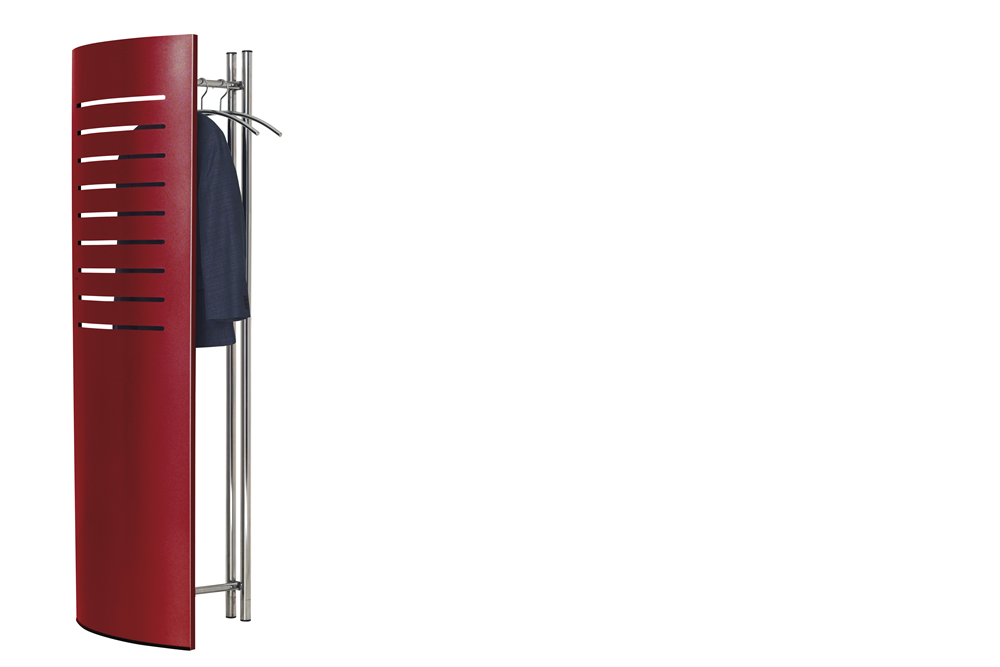 eine Wandgarderobe tec-art in rot